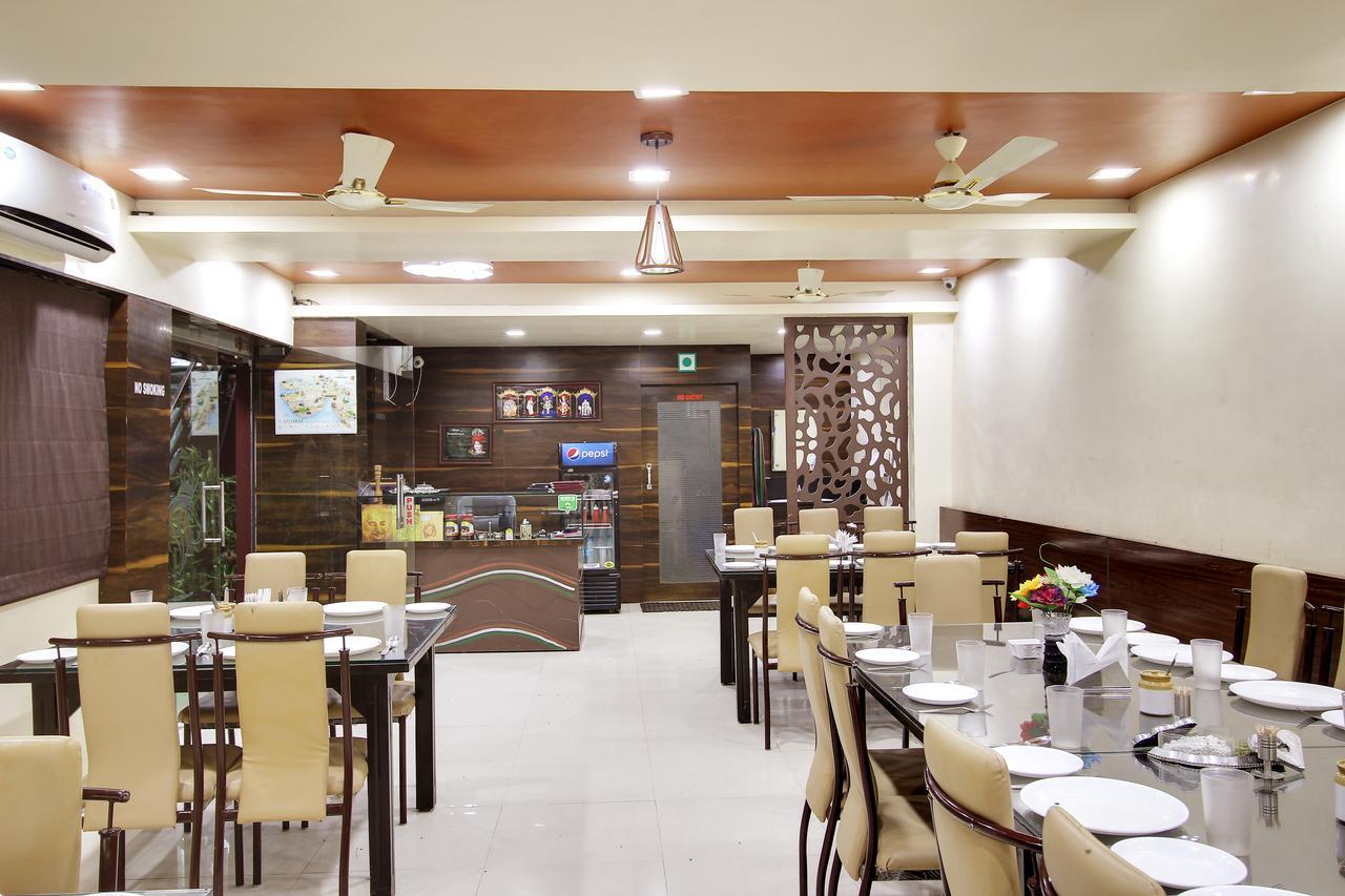 Daksh Hotel And Restaurant Talala Extérieur photo